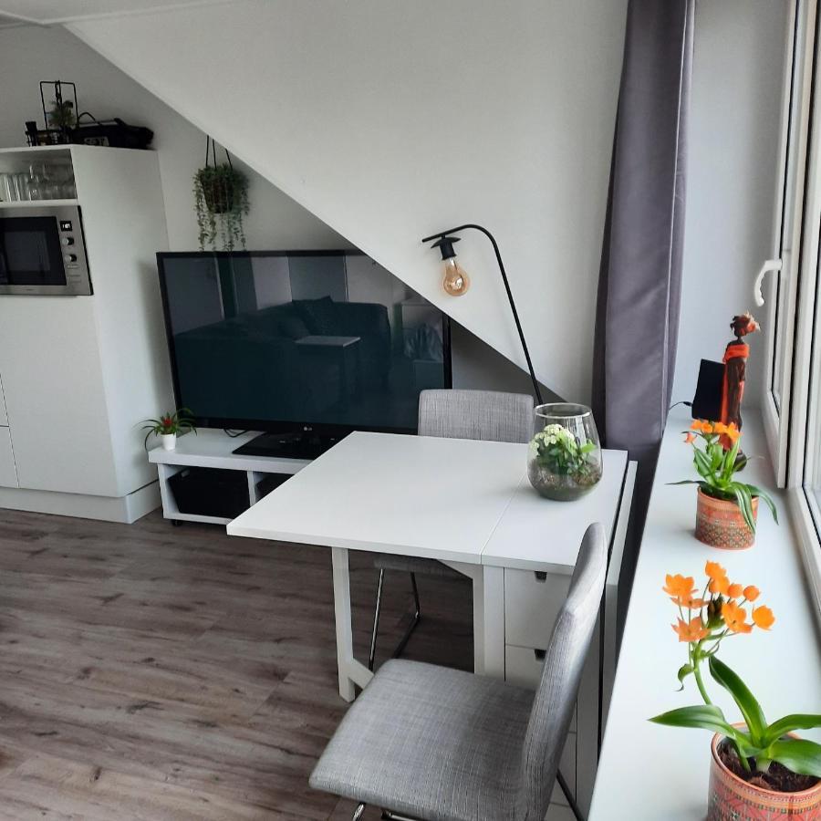 Hotel Studio 76 Groningen Met Gratis Leenfietsen Extérieur photo